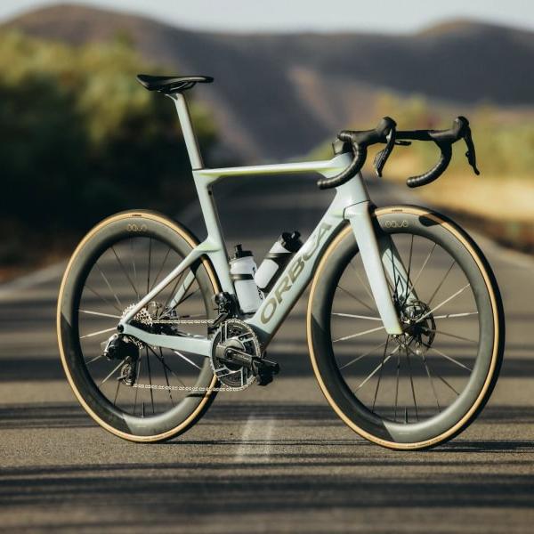 Nieuwe Orbea Orca Aero klaar voor lancering tijdens Tour de France